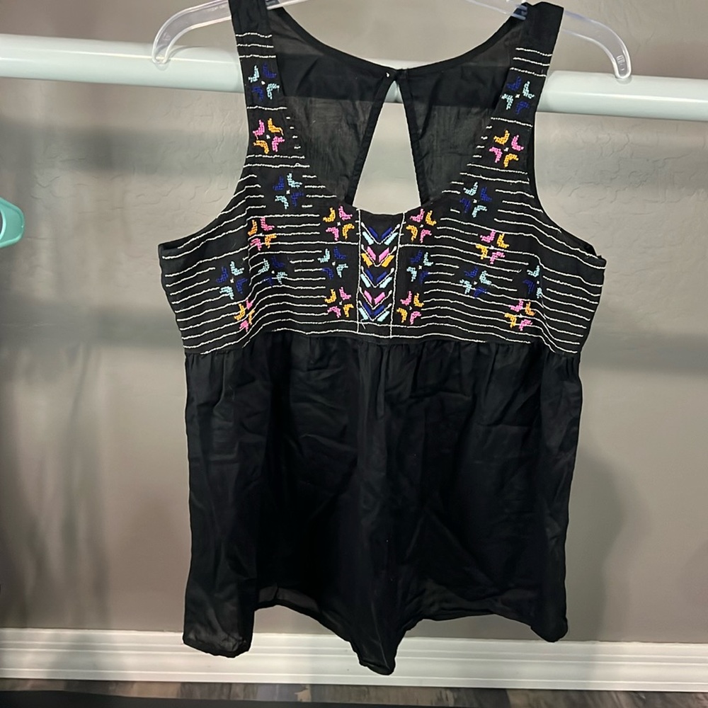 Mudd Large Black Embellished Lightweight Tank Top. Cutout on back.